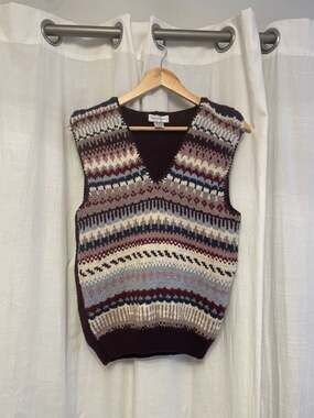 Evan-Picone Hand Knitted 100% Wool Fair Isle Sweater Vest Size S